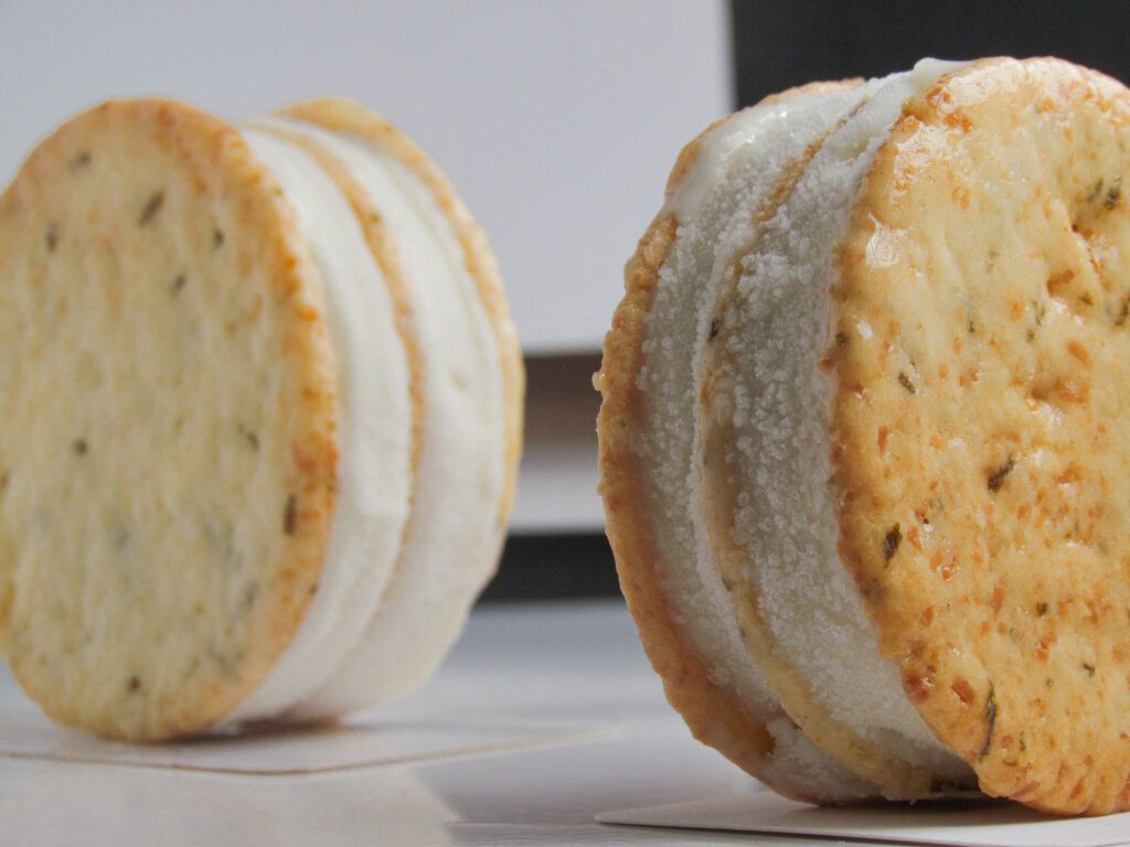 Sandwich Helado Morenos