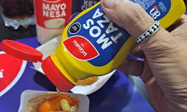 Alimentos La Giralda con nuevos trajes y el mismo sabor
