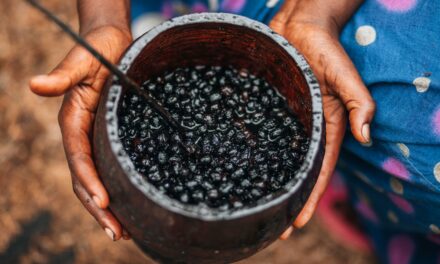 La Amazonía toma la cocina de Azú en una cena solidaria