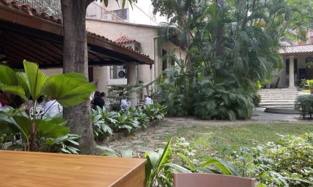 Caracas se viste de sabor guaro en Casa Veroes