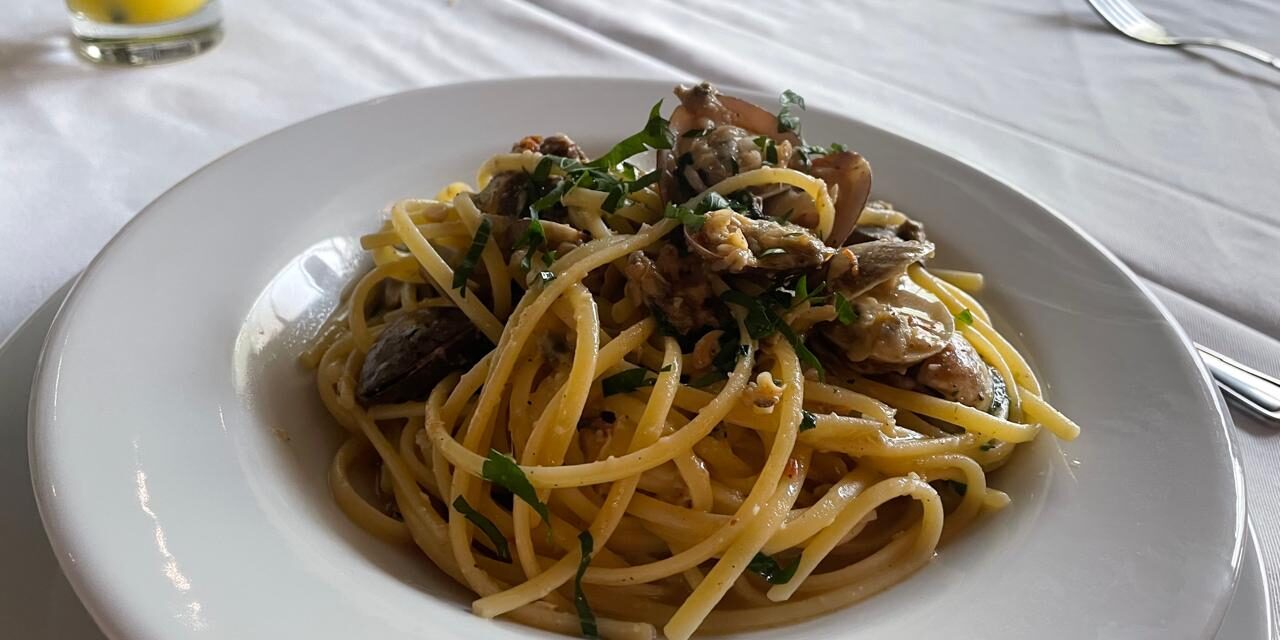 Una novedad mediterránea en Caracas: Lunara